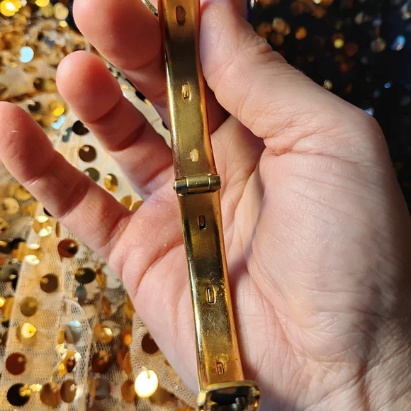 Vintage 80s Gols & Silver Waking Lioness Heavy Metal Spirit Cuff Bracelet - Picture 5 of 11